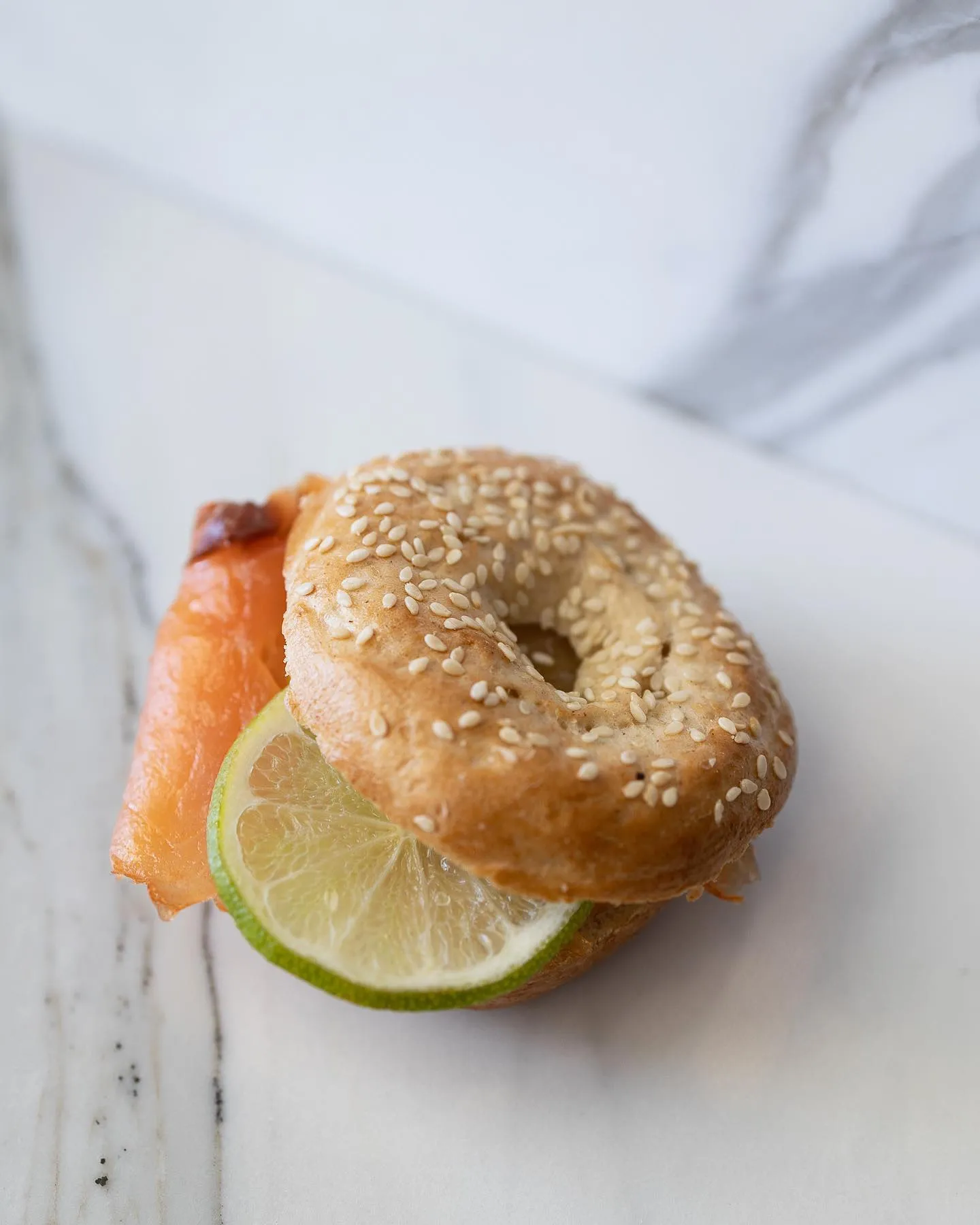 Bagel al salmone per la colazione